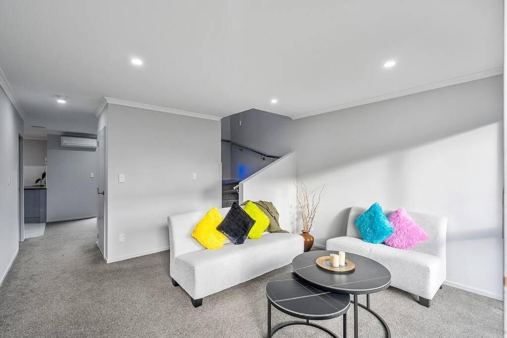 Airport & City At Your Doorstep! The Central Charm Auckland Exterior foto